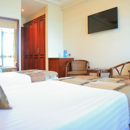 Swiss Inn Nexus Hotel Addis Ababa Exterior photo