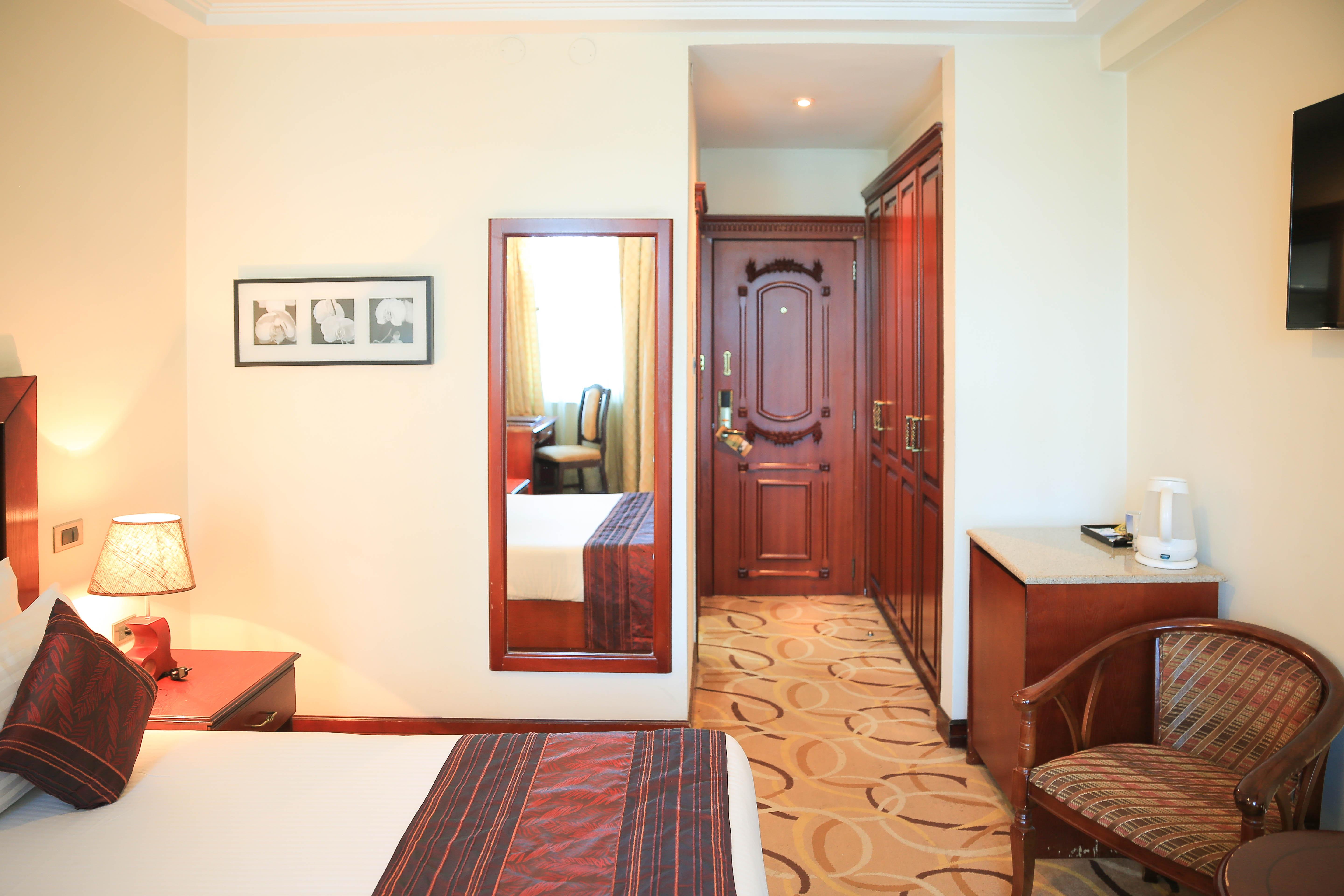 Swiss Inn Nexus Hotel Addis Ababa Exterior photo