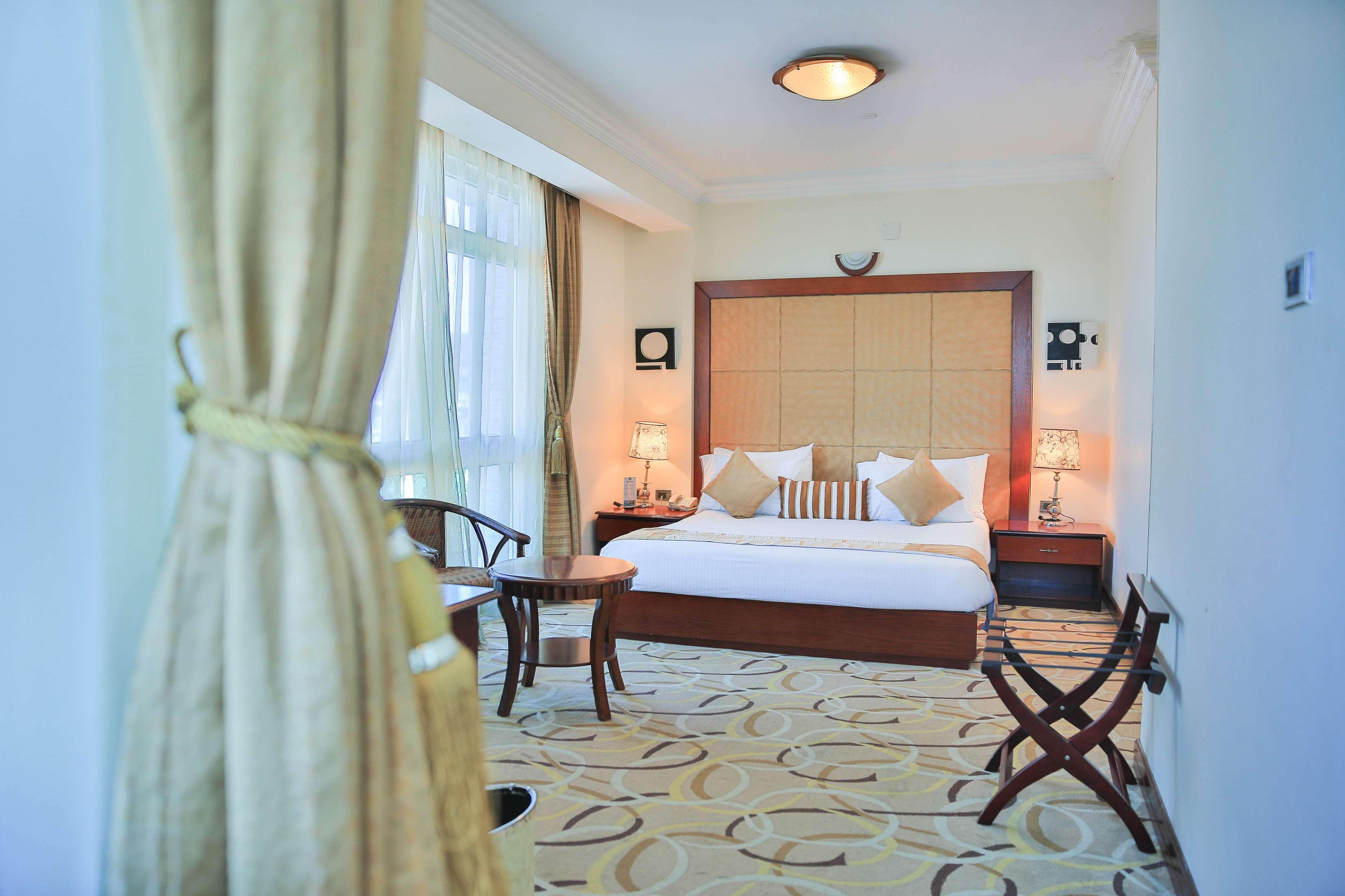 Swiss Inn Nexus Hotel Addis Ababa Exterior photo